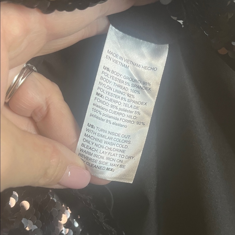 Chico's Black Sequin Ensemble Bundle, Tank & Tuni… - image 7